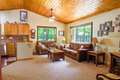 Additional listing photo 1