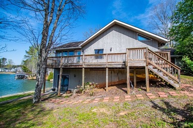 Experience the best of lake life in this stunning 5,000 sq ft - photo 23