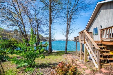 Experience the best of lake life in this stunning 5,000 sq ft - photo 25