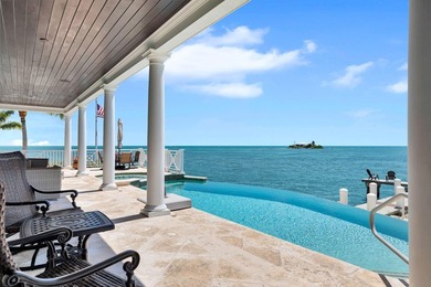 Private oceanfront estate behind the gates of Tingler Island - photo 9