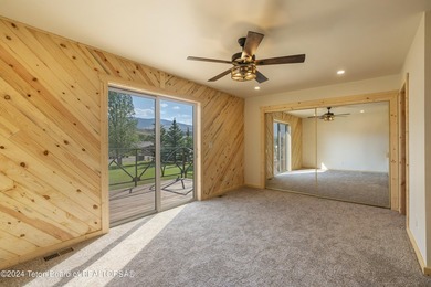 Experience maintenance-free living in this beautifully remodeled - photo 31