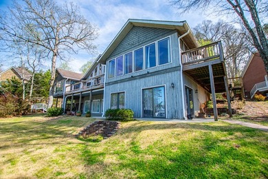 Experience the best of lake life in this stunning 5,000 sq ft - photo 32