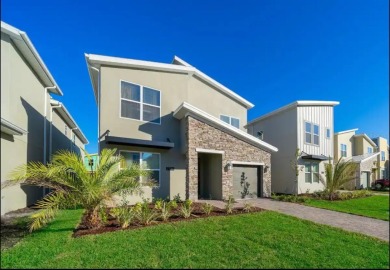 Lake Home For Sale in Kissimmee, Florida