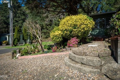 Peaceful, park-like setting at the end of a quiet cul-de-sac - photo 41