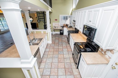 Experience the best of lake life in this stunning 5,000 sq ft - photo 43