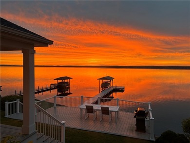 Exceptional waterfront property! Experience lakefront living at - photo 44