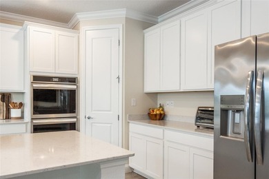 Looking for some space? You will love this modern home where the - photo 9
