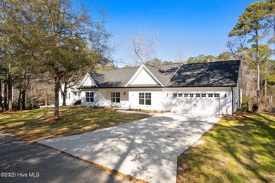 (private lake, pond, coastal) Home For Sale in Shallotte North Carolina