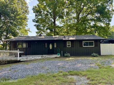 Lake Home For Sale in Hernando, Mississippi