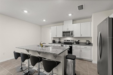 UNFURNISHED!!! Welcome to your dream home in a resort-style - photo 6