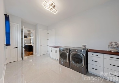 Tranquil Waterfront Estate with Unmatched Multigenerational - photo 21