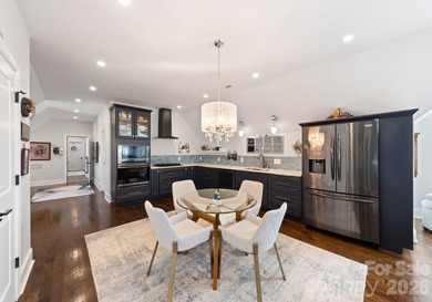Tranquil Waterfront Estate with Unmatched Multigenerational - photo 32