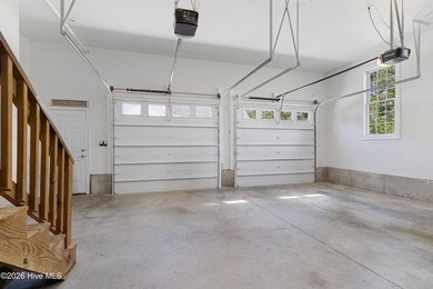 Immaculate 3-bedroom, 2.5-bath brick home with versatile bonus - photo 34