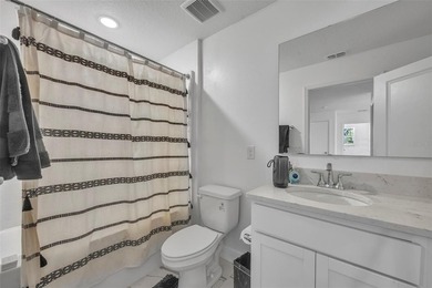 MOTIVATED SELLER!! Welcome to this stunning 2024-built residence - photo 37