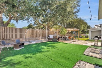 MOTIVATED SELLER!! Welcome to this stunning 2024-built residence - photo 42