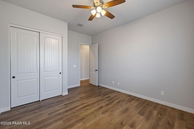 Turn-key and like-new, this Craftsman sits at the end of a quiet - photo 49
