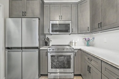 FULL LUXURY REDESIGN | END UNIT | ONE OF THE BEST LOCATIONS IN - photo 10