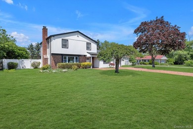 Stony Brook side hall 3-bedroom 2.5 bath colonial with major - photo 1