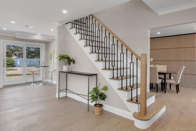 Stony Brook side hall 3-bedroom 2.5 bath colonial with major - photo 4