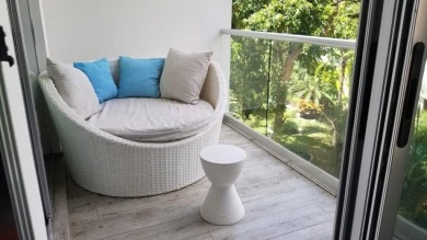 Discover a stunning 1-bedroom, 2-bathroom condo-hotel in the