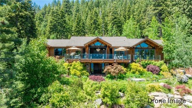 Architectural elegance &amp; absolute privacy define this estate