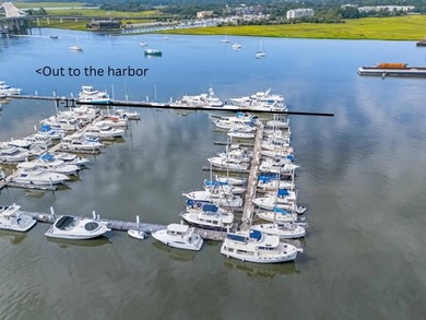 One of the only slips in the Marina with its on finger to dock - photo 5