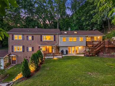Welcome to 17 Dock Road, where thoughtful renovations, flexible - photo 1