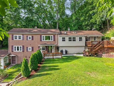 Welcome to 17 Dock Road, where thoughtful renovations, flexible - photo 3