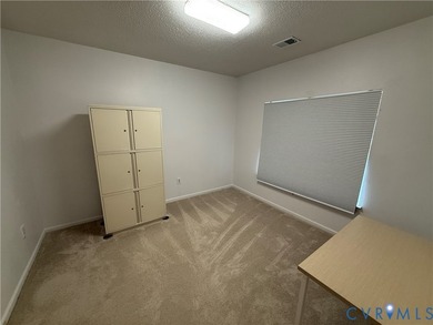 Welcome to this beautifully renovated first-floor condominium - photo 10