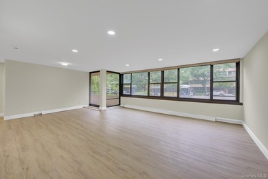 Move right into this updated 3-bedroom, Co-op in Le Havre in - photo 6