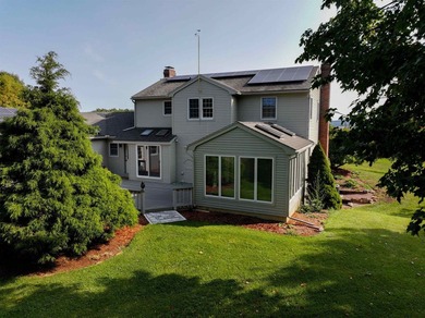 Discover your perfect year-round retreat on Lake Champlain with - photo 19