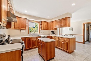 Discover your perfect year-round retreat on Lake Champlain with - photo 22