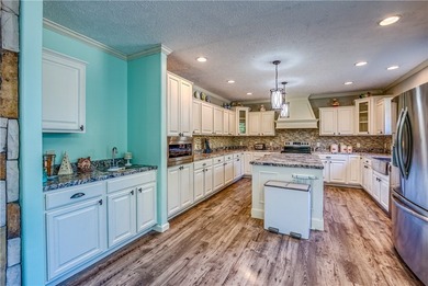 Back on the market at no fault of the property!! GORGEOUS LAKE - photo 25