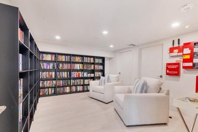 BEST VALUE IN ALL OF PALM BEACH! REDUCED FOR QUICK SALE. This - photo 25