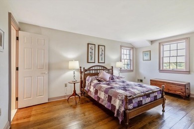Discover your perfect year-round retreat on Lake Champlain with - photo 31
