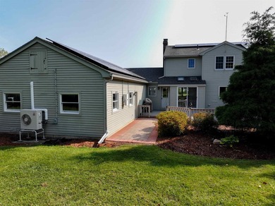 Discover your perfect year-round retreat on Lake Champlain with - photo 34