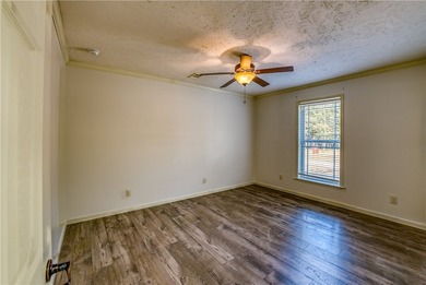 Back on the market at no fault of the property!! GORGEOUS LAKE - photo 36