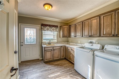 Back on the market at no fault of the property!! GORGEOUS LAKE - photo 40