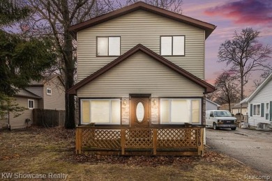 Lake Home For Sale in Waterford, Michigan