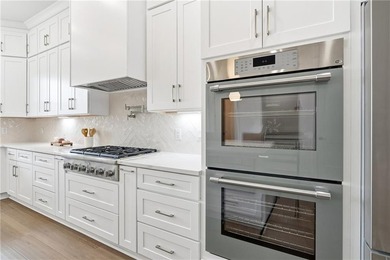 An exclusive luxury 16 home private community in the heart of