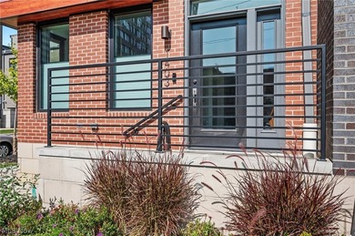 Downtown living at its best. Plenty of living space - photo 2