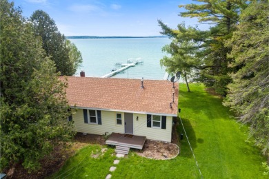  Home For Sale in Indian River Michigan
