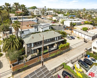 250 3rd Avenue, an eight-unit multifamily property situated in - photo 17
