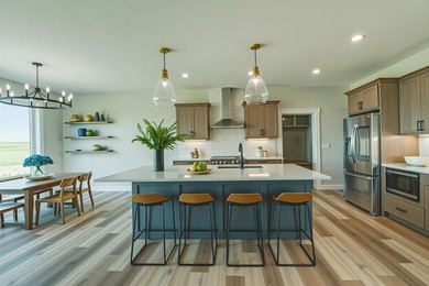 Stunning Custom Lakefront Home on Garrison Bay - Move-In Ready! - photo 20
