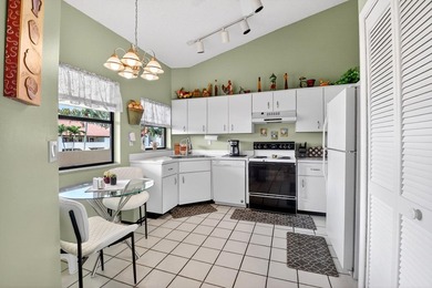 New Roof! No special assessments! Condo has a beautiful golf - photo 21