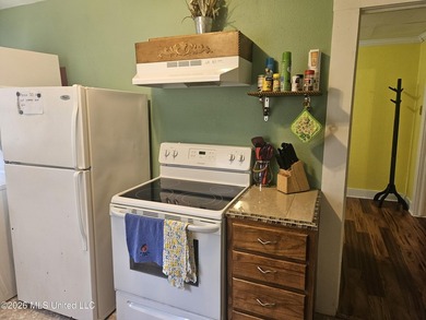 Turnkey, fully furnished property currently operating as a - photo 24