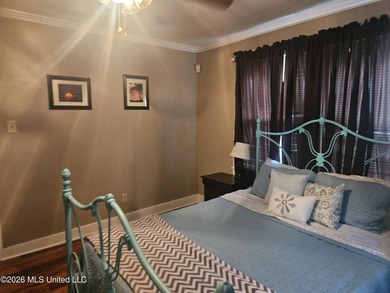 Turnkey, fully furnished property currently operating as a - photo 26