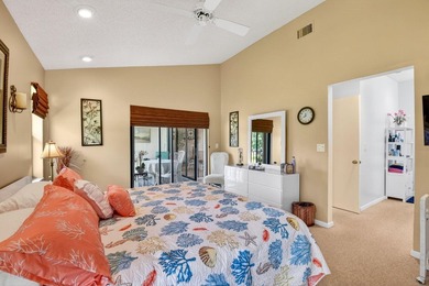 New Roof! No special assessments! Condo has a beautiful golf - photo 28
