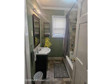 Turnkey, fully furnished property currently operating as a - photo 29