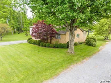 Welcome to 4611 Elton Road, a place where there's room to - photo 32
